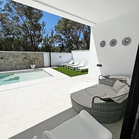 Bambu Sup - En Vejer Con Piscina Privada